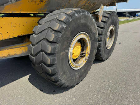 Knickgelenkte Muldenkipper/Dumper 2011 Volvo A30F (10)