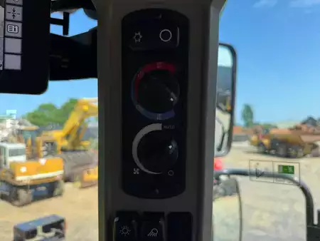 Hjullæsser 2024 Caterpillar 988 XE High Lift (14)