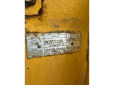 Buldożery 1978 Caterpillar D9H (27)