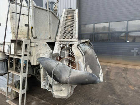 Asfaltmachines op rupsen 2010 GOMACO GT3400 Concrete Slipform Paver (13)