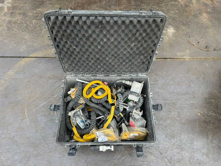 Asfaltmachines op rupsen 2010 GOMACO GT3400 Concrete Slipform Paver (22)