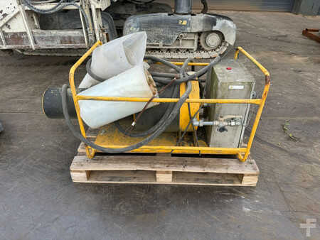 Asfaltmachines op rupsen 2010 GOMACO GT3400 Concrete Slipform Paver (26)