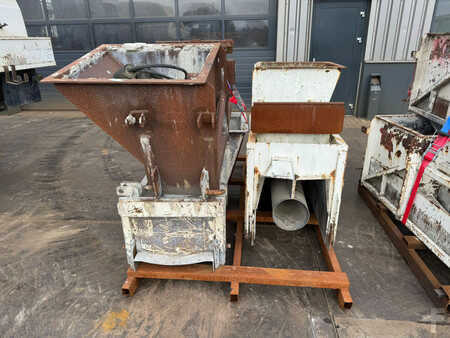 Asfaltmachines op rupsen 2010 GOMACO GT3400 Concrete Slipform Paver (38)