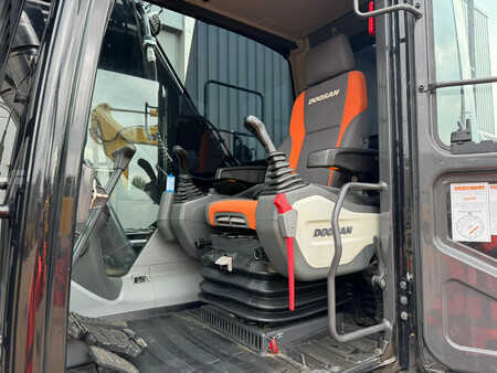 Excavadoras de cadenas 2021 Doosan DX225LC-5 (22)