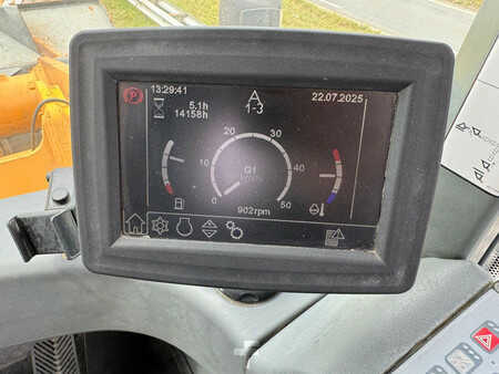 Liebherr L566 2plus2