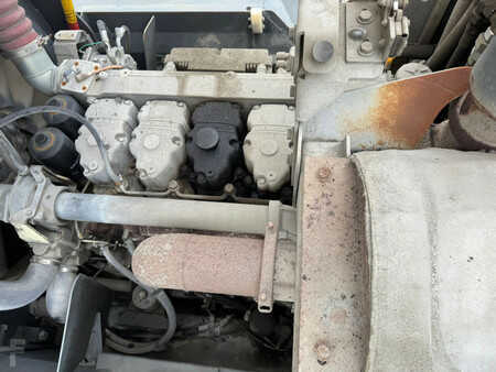 Liebherr L566 2plus2