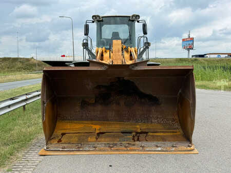 Liebherr L566 2plus2