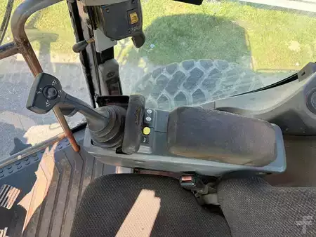 Równiarki 2013 Caterpillar 14M (24)