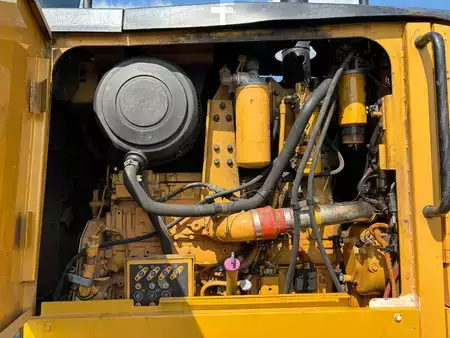 Równiarki 2013 Caterpillar 14M (30)