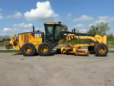 Równiarki 2013 Caterpillar 14M (6)