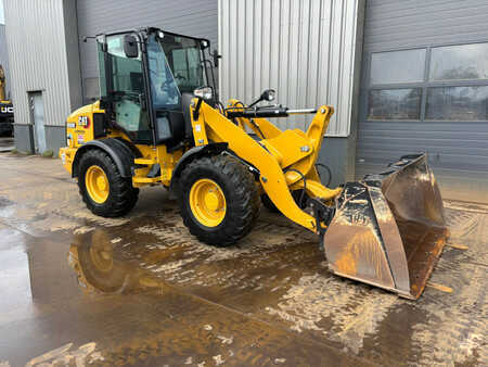 Pale Gommate 2022 Caterpillar 908M (7)