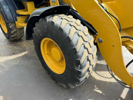 Pale Gommate 2021 Caterpillar 908M (16)