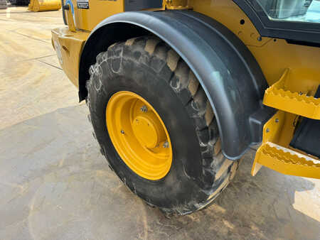 Pale Gommate 2021 Caterpillar 908M (18)