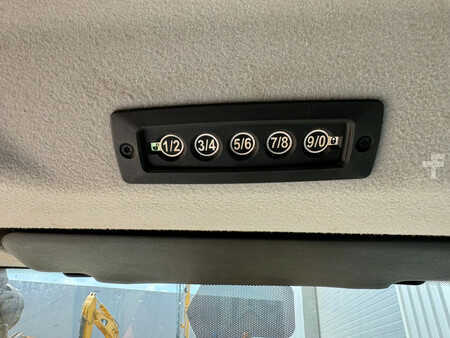 Pale Gommate 2021 Caterpillar 908M (24)