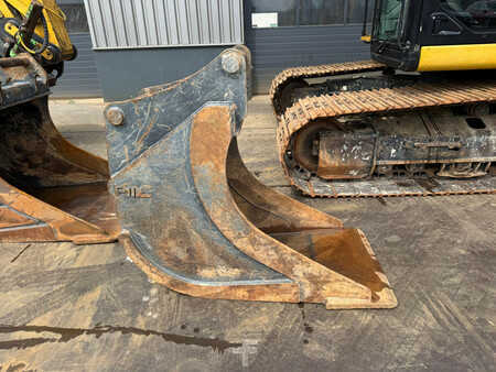 Escavadora de rastos 2017 Caterpillar 320FL incl. 3 x Bucket (37)