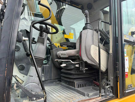 Excavadoras de ruedas 2017 Caterpillar M320F (29)
