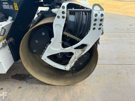 Tandemwalze 2013 BOMAG BW174 AP-4 AM (13)