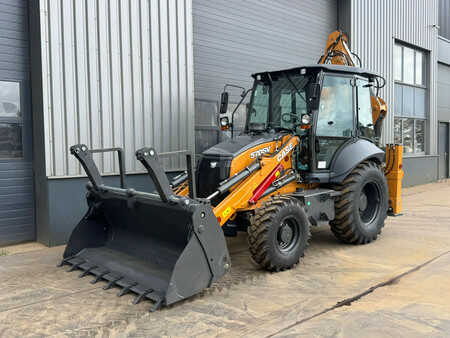Rigid Backhoe Loader 2025 Case 570SV A/C 4x4 Telescopic boom (1)