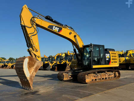 Kedjegraver 2019 Caterpillar 326FL (2)