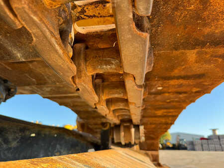 Kedjegraver 2019 Caterpillar 326FL (23)