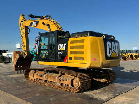 Kedjegraver 2019 Caterpillar 326FL (3)