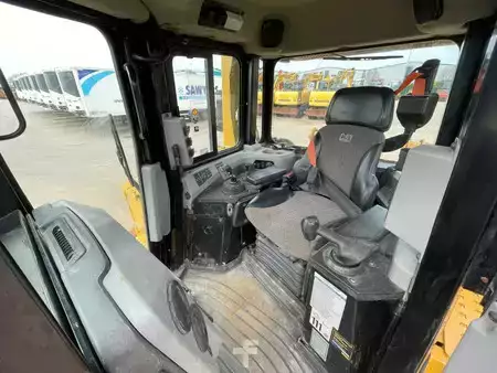 Pásové buldozery 2018 Caterpillar D6T LGP (21)
