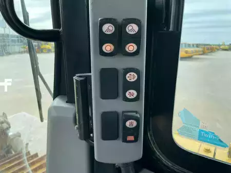 Pásové buldozery 2018 Caterpillar D6T LGP (25)