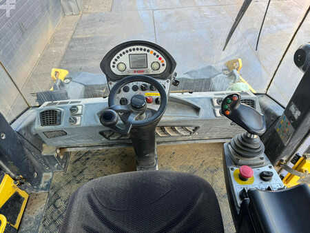 Tandemwalze 2013 BOMAG BW141AD-5 (16)