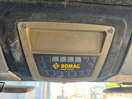 Tandemwalze 2013 BOMAG BW141AD-5 (18)