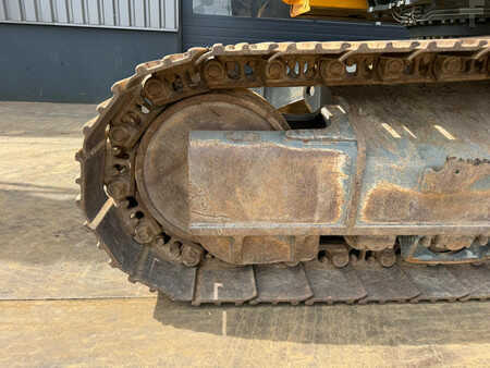 Koparki gąsienicowe 2018 Liebherr R946 LC Hydraulic excavator (10)