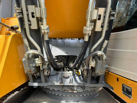 Koparki gąsienicowe 2018 Liebherr R946 LC Hydraulic excavator (16)