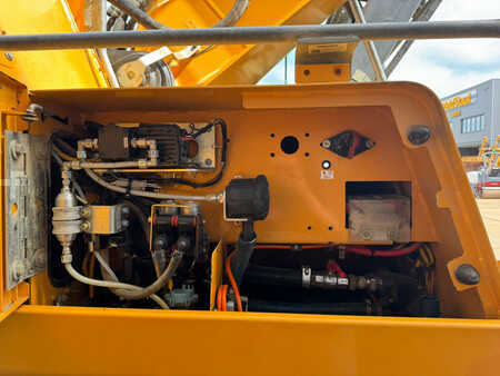 Koparki gąsienicowe 2018 Liebherr R946 LC Hydraulic excavator (17)