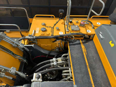 Koparki gąsienicowe 2018 Liebherr R946 LC Hydraulic excavator (20)