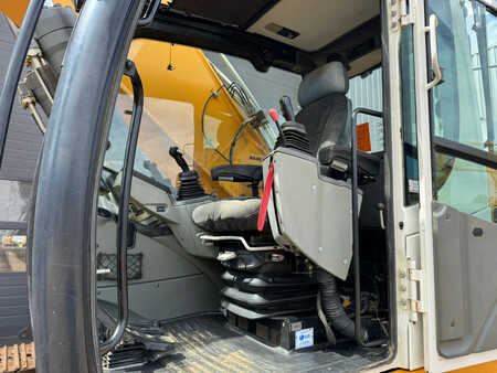 Koparki gąsienicowe 2018 Liebherr R946 LC Hydraulic excavator (23)