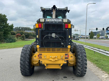 Livellatrici 2010 Caterpillar 140M (4)