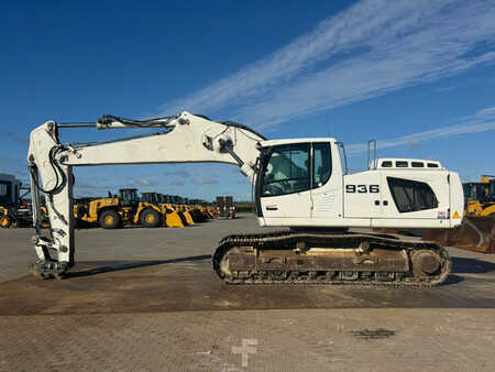 Excavadoras de cadenas 2012 Liebherr R936 LC (1)