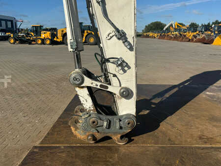 Excavadoras de cadenas 2012 Liebherr R936 LC (8)
