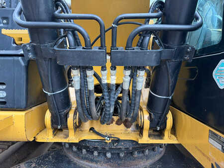 Beltegraver 2014 Caterpillar 320EL (24)