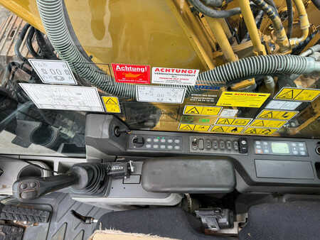 Beltegraver 2014 Caterpillar 320EL (30)