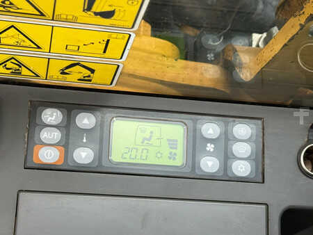 Beltegraver 2014 Caterpillar 320EL (32)