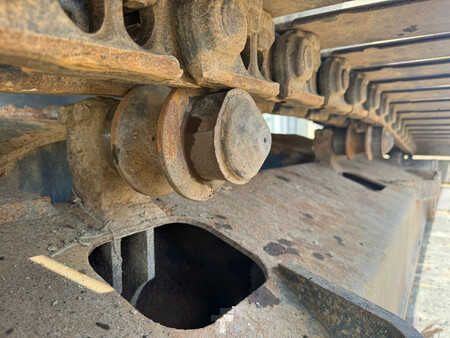 Korečková rýpadla 2016 Komatsu PC210LC-10 (10)