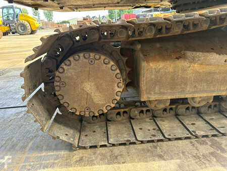 Korečková rýpadla 2016 Komatsu PC210LC-10 (16)