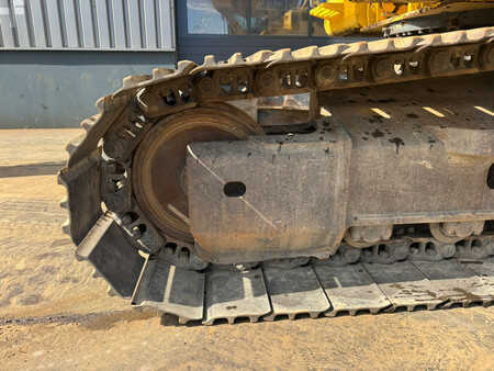 Korečková rýpadla 2016 Komatsu PC210LC-10 (9)