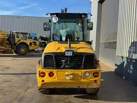 Pale Gommate 2023 Caterpillar 908 (4)