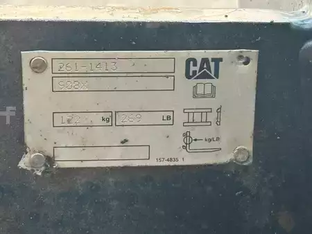 Pale Gommate 2023 Caterpillar 908 (10)