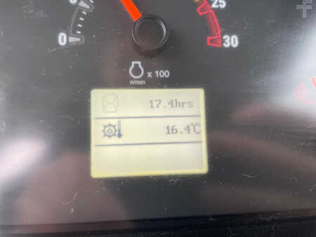 Rigid Backhoe Loader 2025 Caterpillar 424 4x4 Backhoe Loader (22)