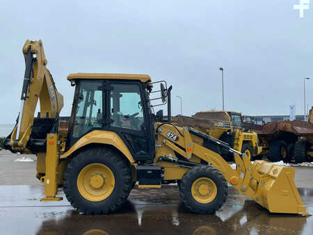 Rigid Backhoe Loader 2025 Caterpillar 424 4x4 Backhoe Loader (6)