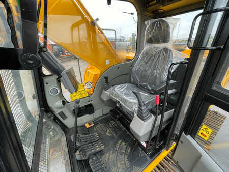 Escavatori cingolati 2025 JCB 205 Hydraulic Excavator (23)