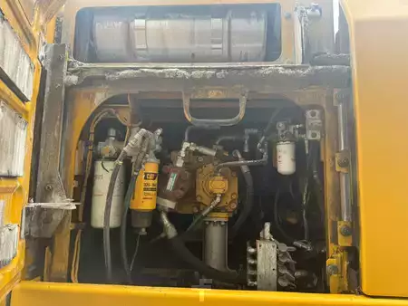 Bæltegraver 2015 Caterpillar 336FL Tracked material handler (25)