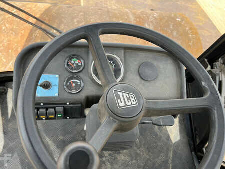 Komprimator 2025 JCB VM166D (21)